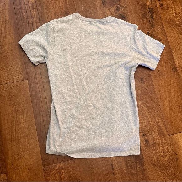 Oakley Mens SS short sleeve T-shirt Sz medium gray blue red regular fit - Picture 4 of 4